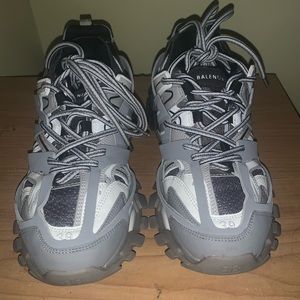 balenciaga tracks sneakers